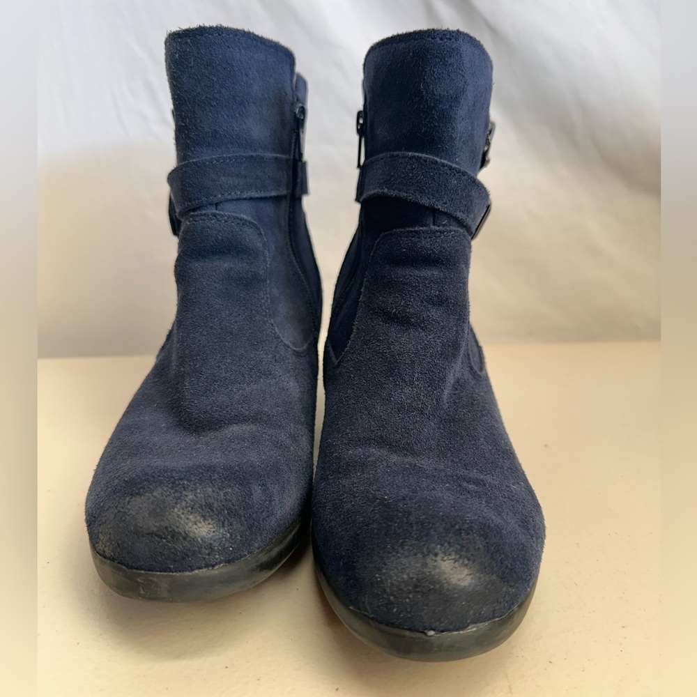 Earth Origins Navy Leather Suede Ankle Boots Blue | Size 9.5M - Picture 6 of 7